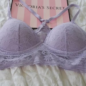 Victoria's Secret lace lilac bra, size L